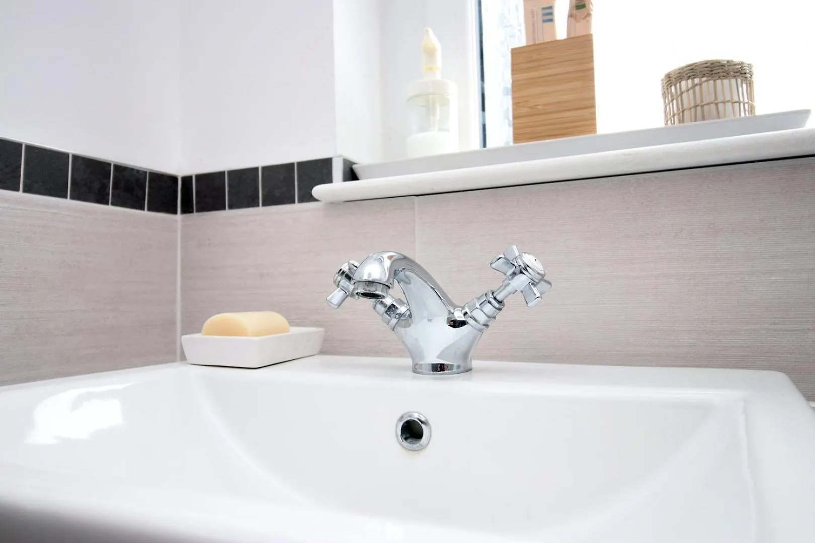 Quiet And Spacious 3 Bedroom 카디프 0*,  영국